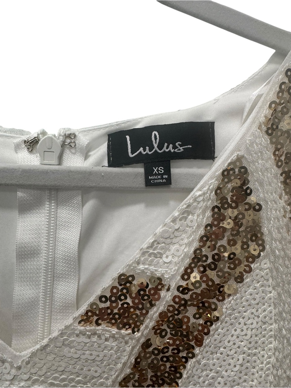 Lulus White & Gold Sequin Short Sleeve V-Neck Cocktail Dress. Size XS - Picture 7 of 9